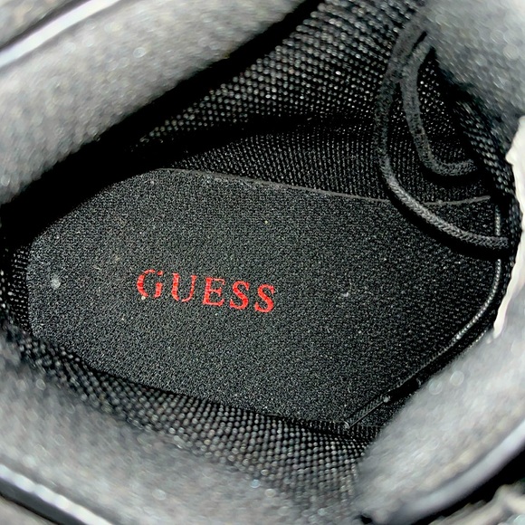 Men’s black GUESS boots. Size 10M - Picture 10 of 10